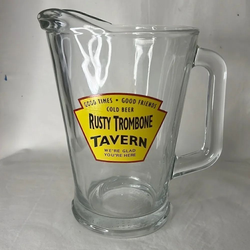 Rusty Trombone Tavern Glass Beer Pitcher Good Times Friends Cold Beer Home Bar